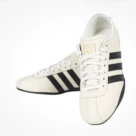 Adidas Tokyo Cream and Black Shoes - Picture 5 of 6